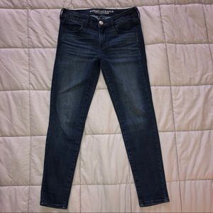 American Eagle dark wash skinny jeans
